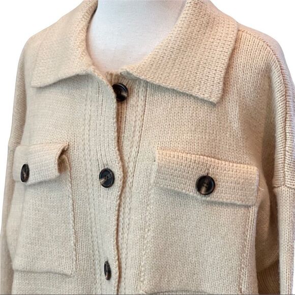 STACCATO Oversized Shacket  - Picture 2 of 10